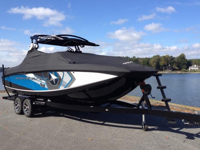 Click image for larger version

Name:	12_2_super_air_nautique_g25_006_thb.jpg
Views:	87
Size:	46.2 KB
ID:	454604