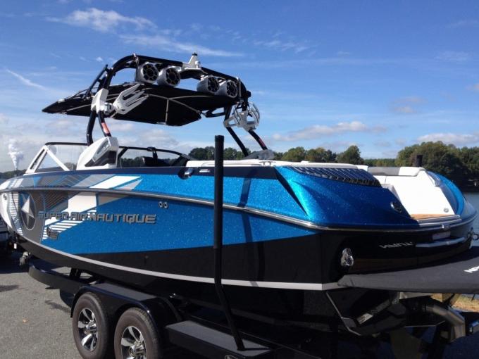 Click image for larger version

Name:	12_1_super_air_nautique_g25_041_thb.jpg
Views:	157
Size:	47.8 KB
ID:	454605