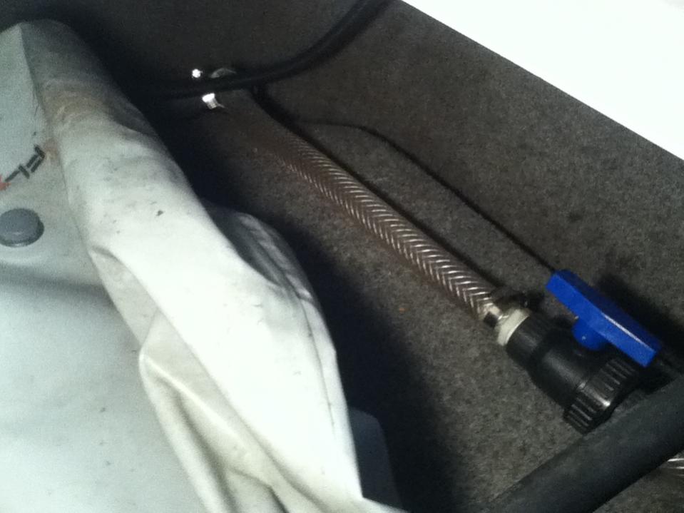 Overflow fat sac setup - PlanetNautique Forums