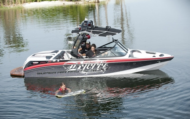 Click image for larger version

Name:	31449_2012_nautique_Super_Air_Nautique_Super_Air_Nautique_Byerly_Icon_Edition.jpg
Views:	31
Size:	209.9 KB
ID:	517914