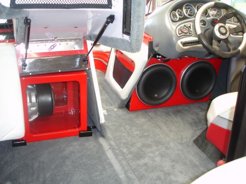 Pontoon subwoofer 2024