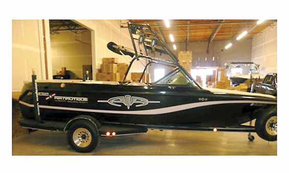 Click image for larger version

Name:	2002_nautique_718.jpg
Views:	3312
Size:	34.8 KB
ID:	355386