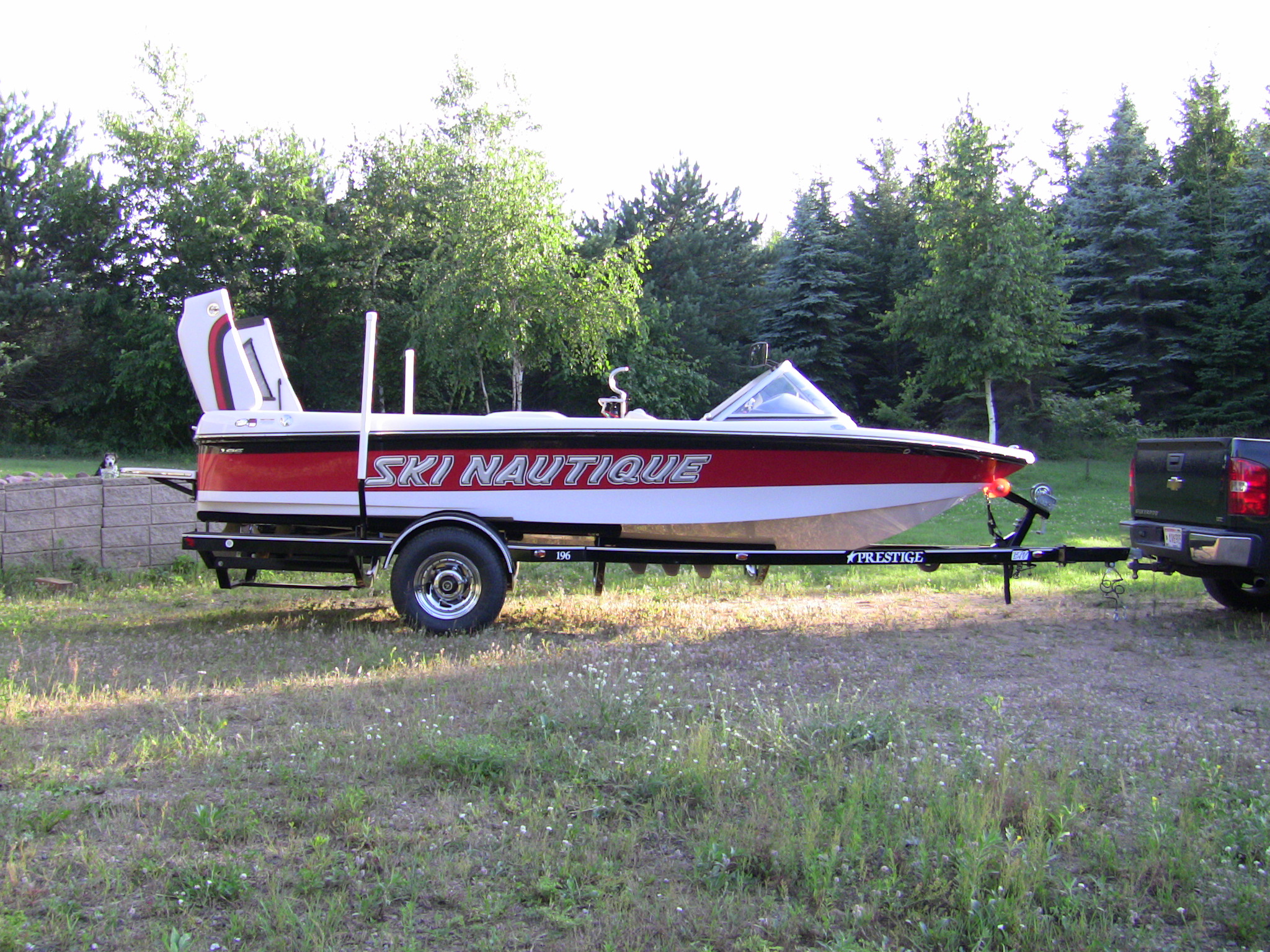 Click image for larger version

Name:	2009196nautique_011.jpg
Views:	654
Size:	1.18 MB
ID:	357299