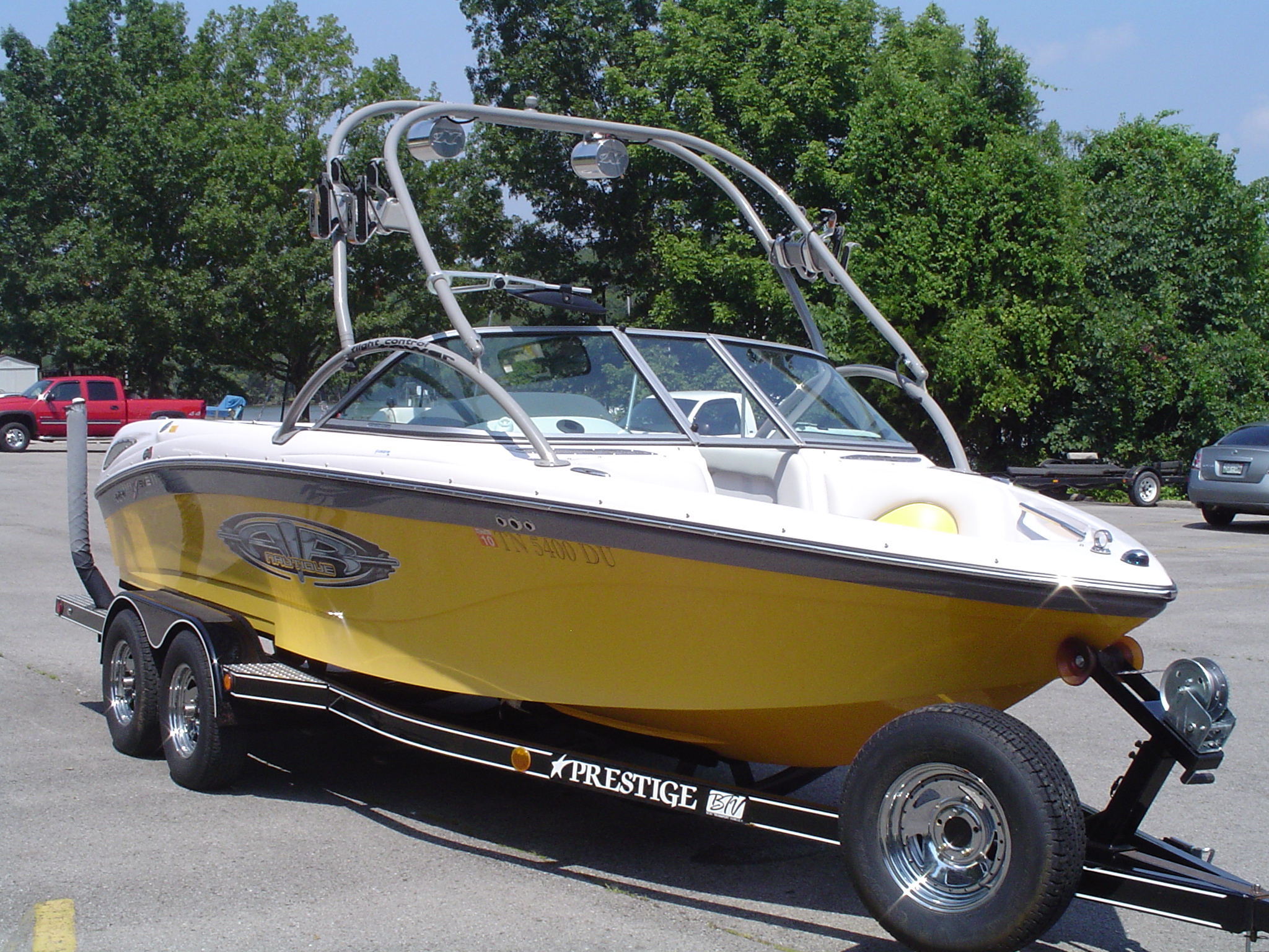 Click image for larger version

Name:	ski_nautique_pictures___misc_043.jpg
Views:	375
Size:	1.43 MB
ID:	357391