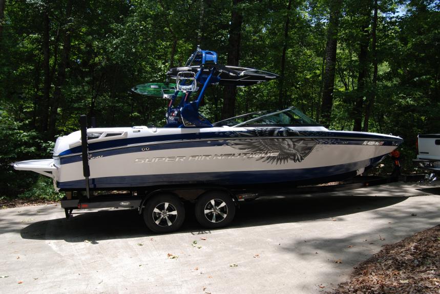 Click image for larger version

Name:	boat on the trailer 003.jpg
Views:	327
Size:	98.6 KB
ID:	364168