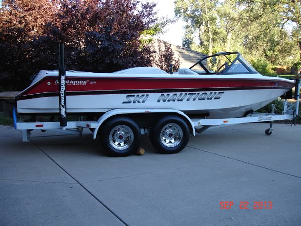 Click image for larger version

Name:	95 Nautique Drivers side.jpg
Views:	227
Size:	49.5 KB
ID:	367686