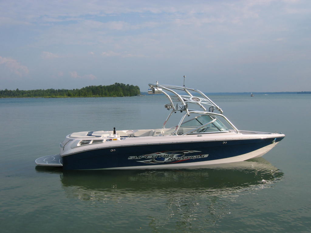 Click image for larger version

Name:	nautique_4.jpg
Views:	708
Size:	79.3 KB
ID:	370169