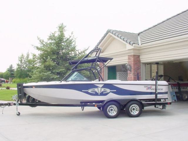 Click image for larger version

Name:	air_nautique_1_resize_side.jpg
Views:	1510
Size:	39.6 KB
ID:	370951