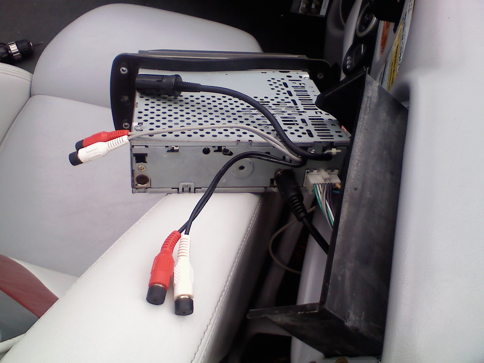 Clarion Xmd1 Wiring Assistance Needed Planetnautique Forums