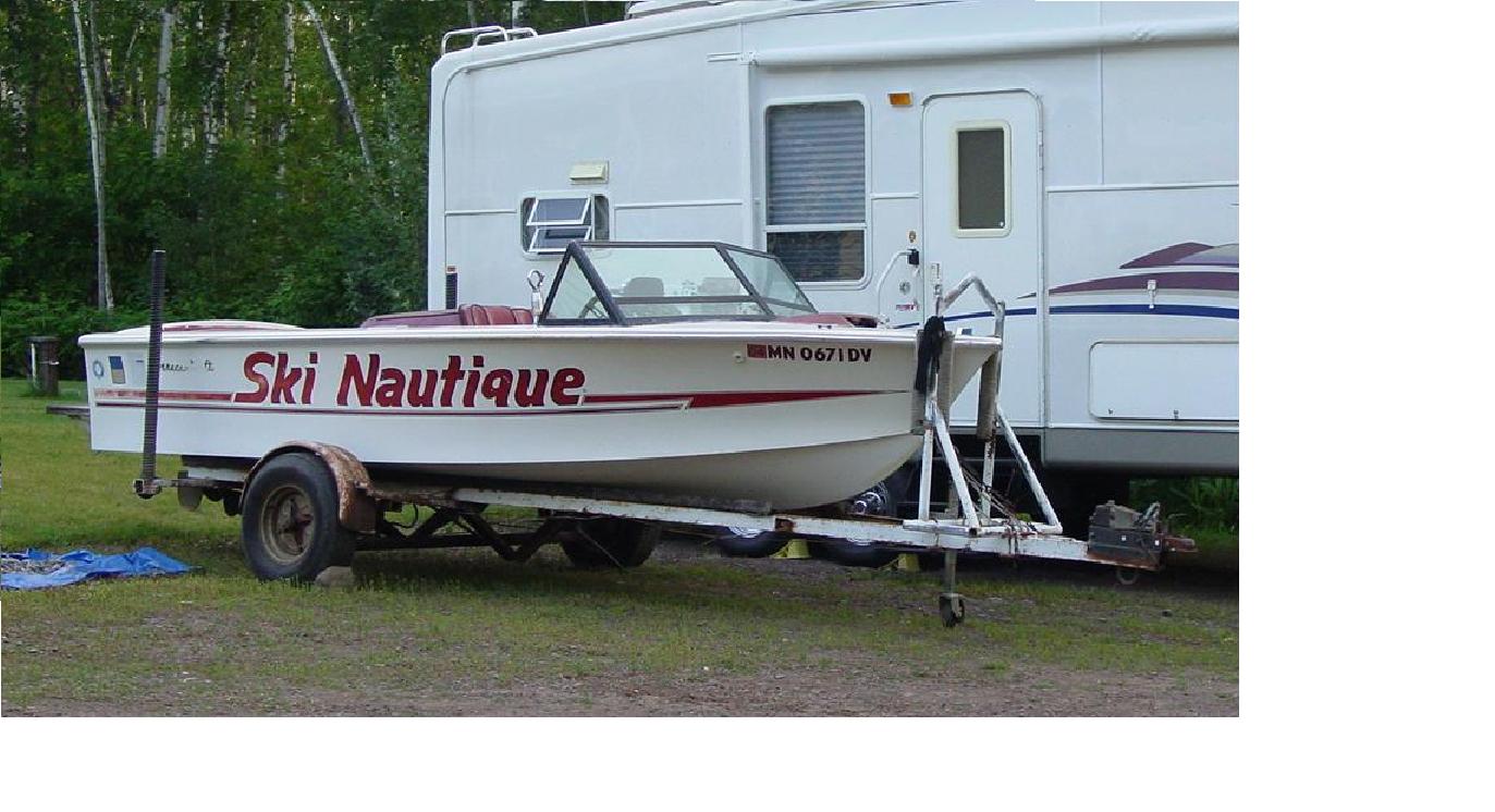 Click image for larger version

Name:	77nautique.jpg
Views:	665
Size:	129.3 KB
ID:	371089