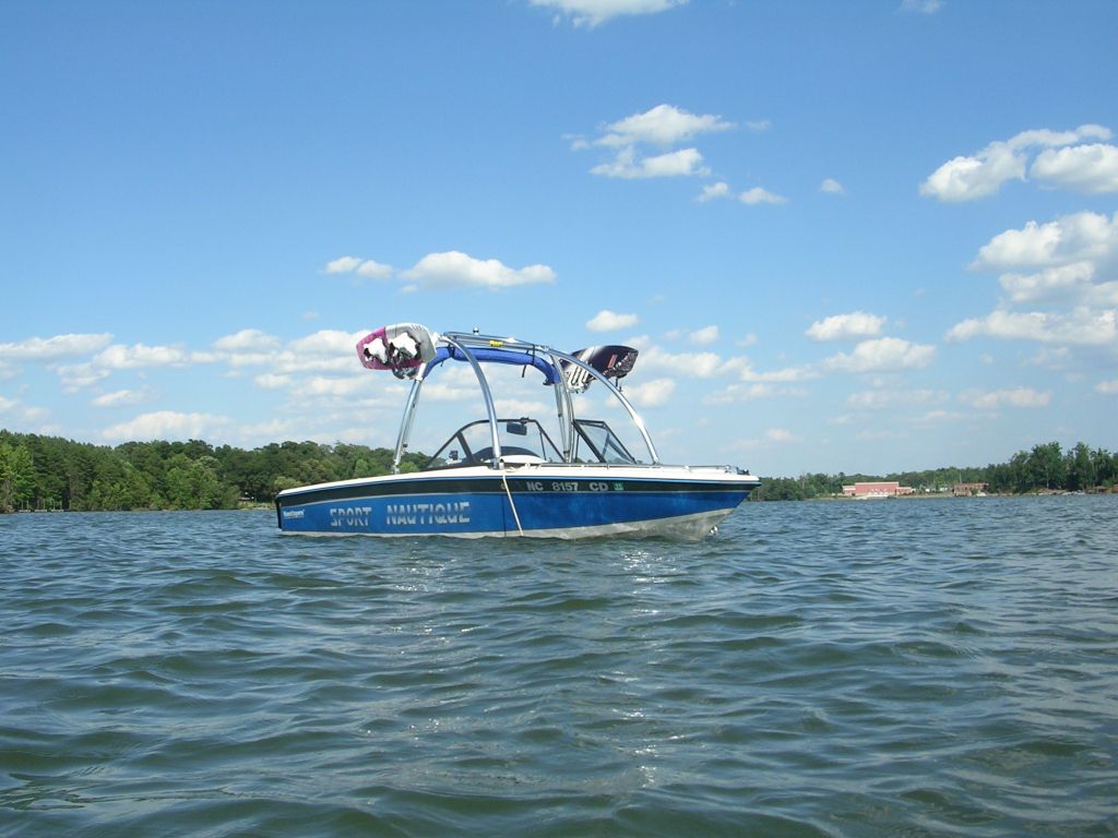 Click image for larger version

Name:	93_sport_nautique_-_front.jpg
Views:	954
Size:	133.5 KB
ID:	371236