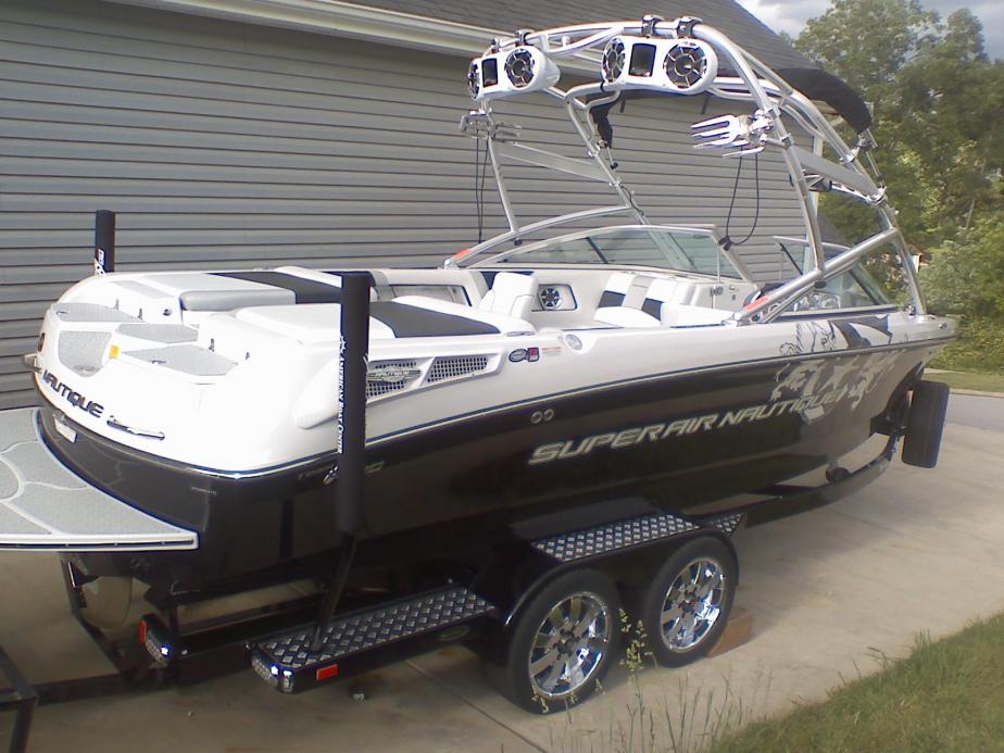 Click image for larger version

Name:	Boat 4..jpg
Views:	307
Size:	93.2 KB
ID:	372169