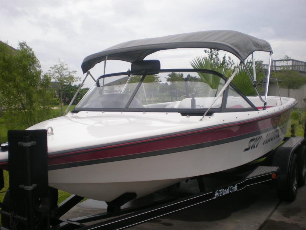 Click image for larger version

Name:	1994 SN Port Side Bimini.jpg
Views:	308
Size:	75.9 KB
ID:	372902