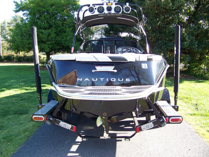 Click image for larger version

Name:	Nautique 004.jpg
Views:	819
Size:	98.1 KB
ID:	376439