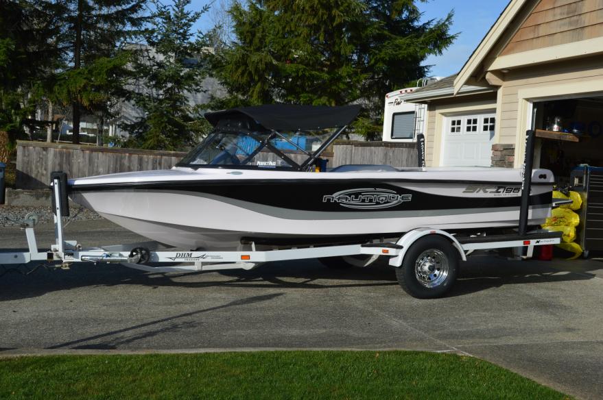 Click image for larger version

Name:	03 Nautique 002.jpg
Views:	314
Size:	98.2 KB
ID:	380040