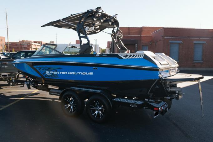 Click image for larger version

Name:	Nautique GS20(04).jpg
Views:	1917
Size:	40.4 KB
ID:	578989