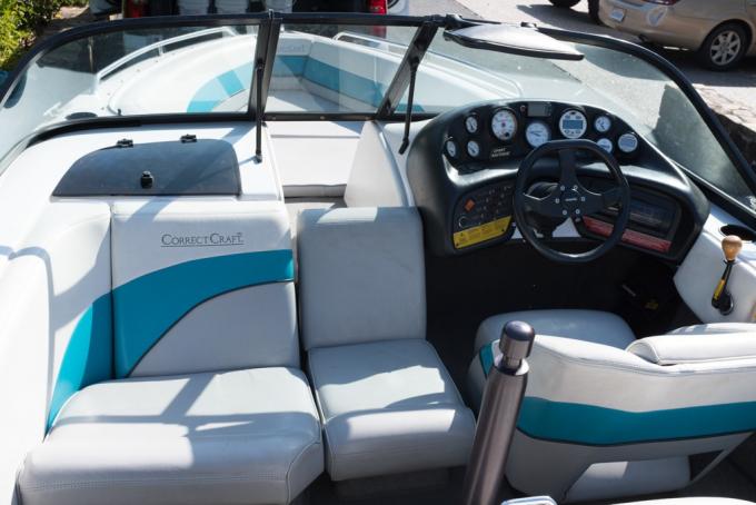 Click image for larger version

Name:	Sport Nautique-18.jpg
Views:	1005
Size:	44.0 KB
ID:	597761