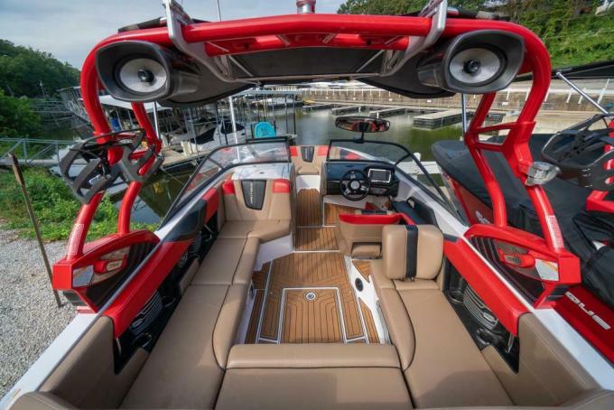 Click image for larger version

Name:	nautique-g21-2829611.jpg
Views:	480
Size:	62.1 KB
ID:	617118