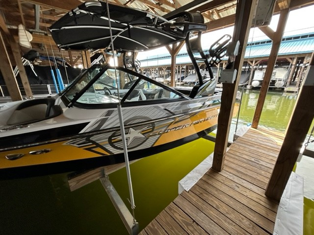 Click image for larger version

Name:	Boat left side.jpg
Views:	500
Size:	119.6 KB
ID:	661424